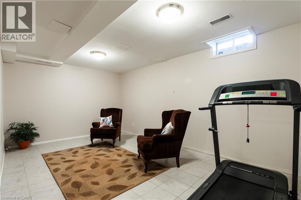 10 Cadham Boulevard Unit# 37, Hamilton, Ontario  L8W 3X6 - Photo 28 - 40765952