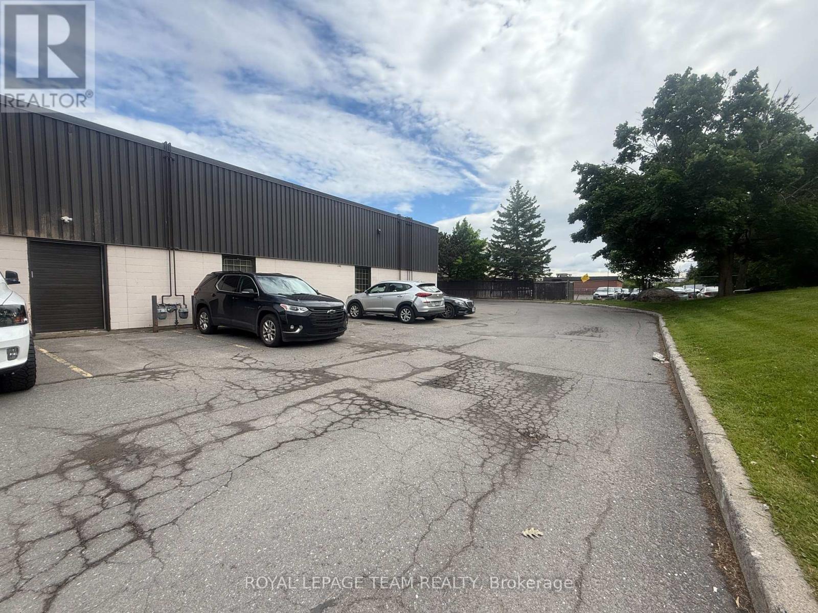 38 - 2450 Lancaster Road, Ottawa, Ontario  K1B 5N3 - Photo 8 - X12238370