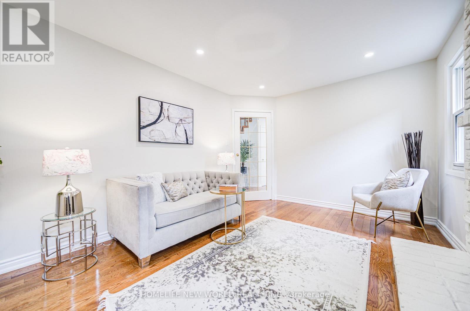 27 Massie Street, Toronto, Ontario  M1S 3Z7 - Photo 7 - E12381911