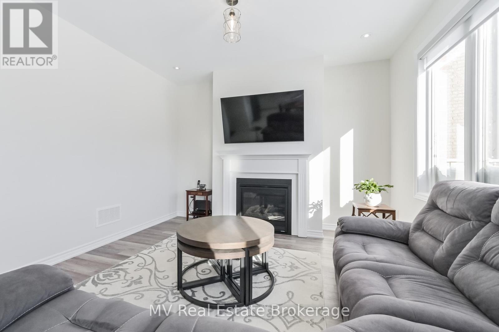 128 Farley Road, Centre Wellington (Fergus), Ontario  N1M 0E8 - Photo 23 - X12381967