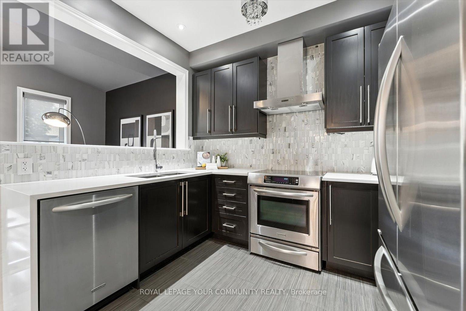27 Hansard Drive, Vaughan (Vellore Village), Ontario  L4H 0V7 - Photo 22 - N12381915