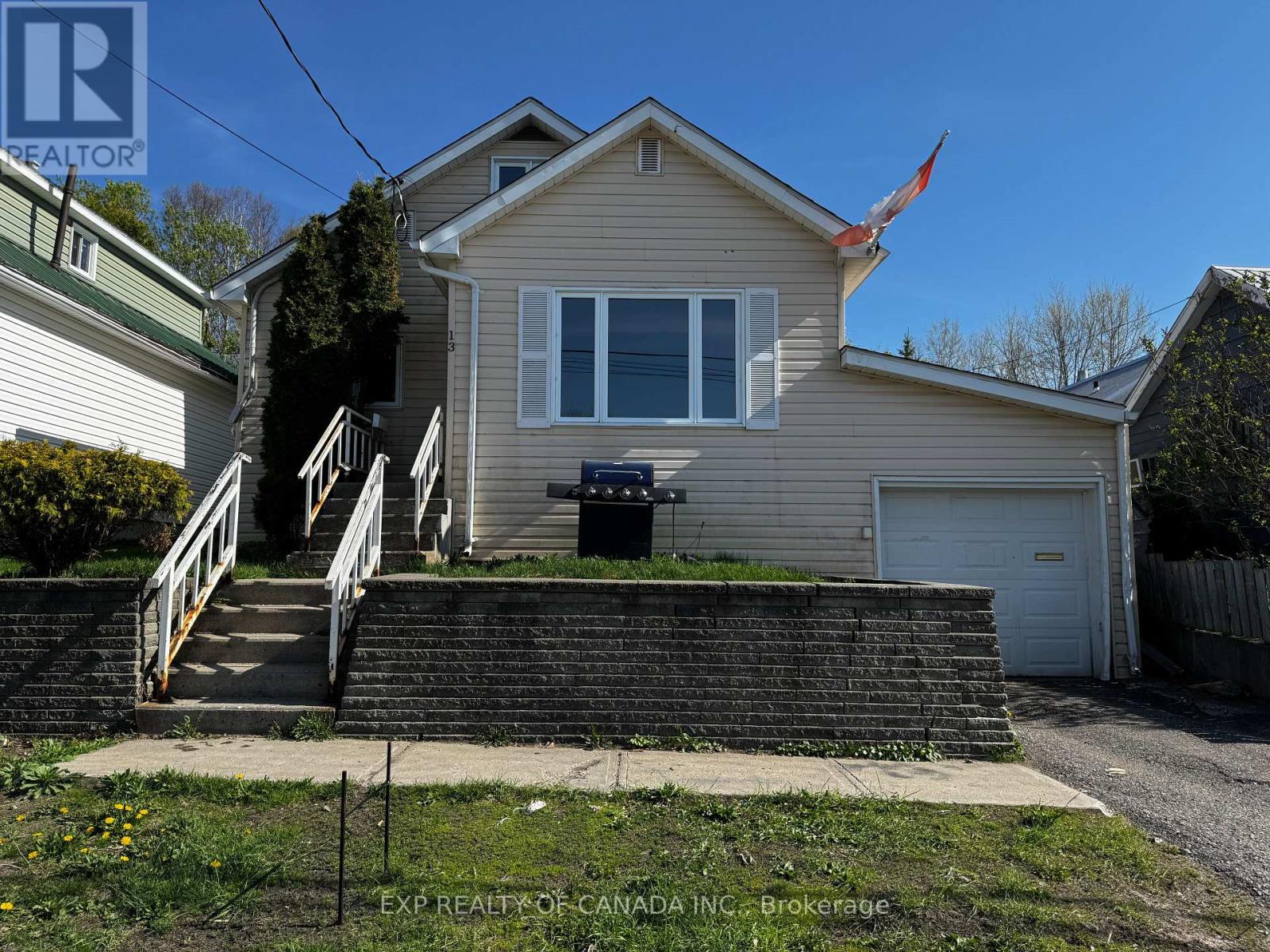 13 Premier Avenue W, Kirkland Lake, Ontario  P2N 2S5 - Photo 1 - T12382012