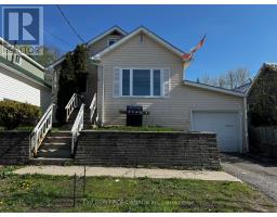 13 PREMIER AVENUE W, Kirkland Lake, Ontario