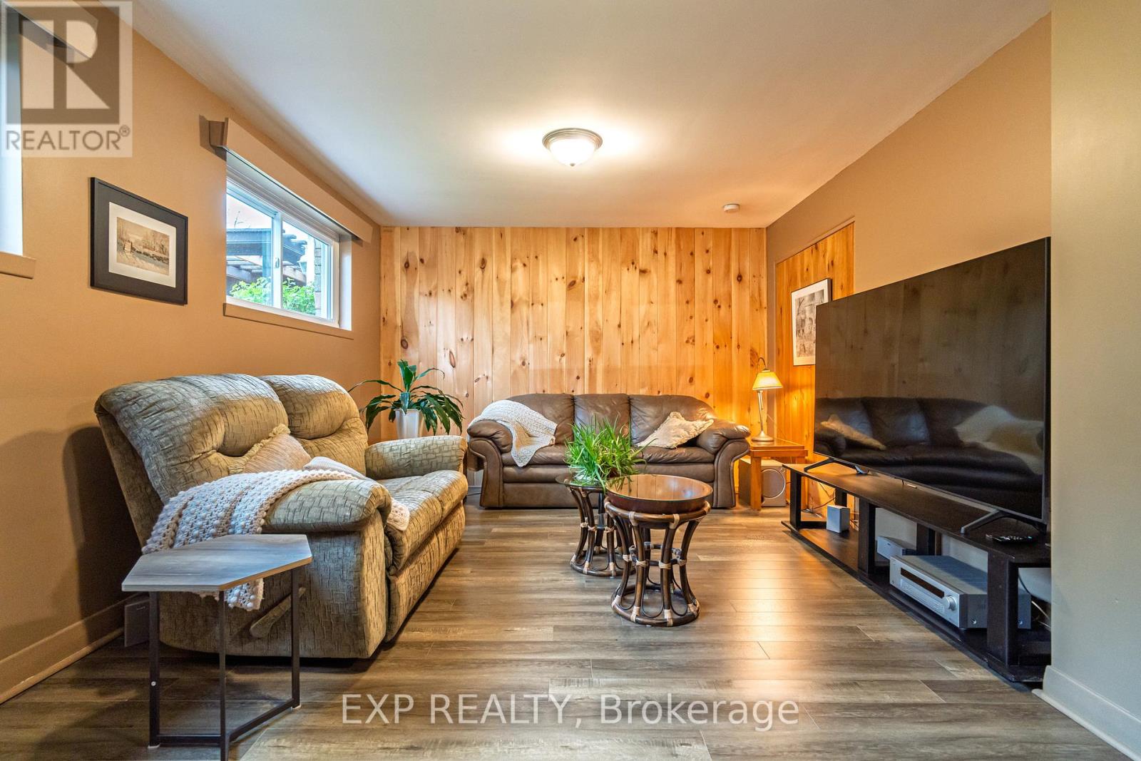 220 Ancaster Avenue, Ottawa, Ontario  K2B 5B3 - Photo 25 - X12381932