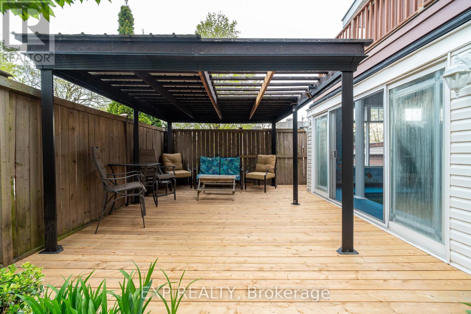 220 Ancaster Avenue, Ottawa, Ontario  K2B 5B3 - Photo 30 - X12381932