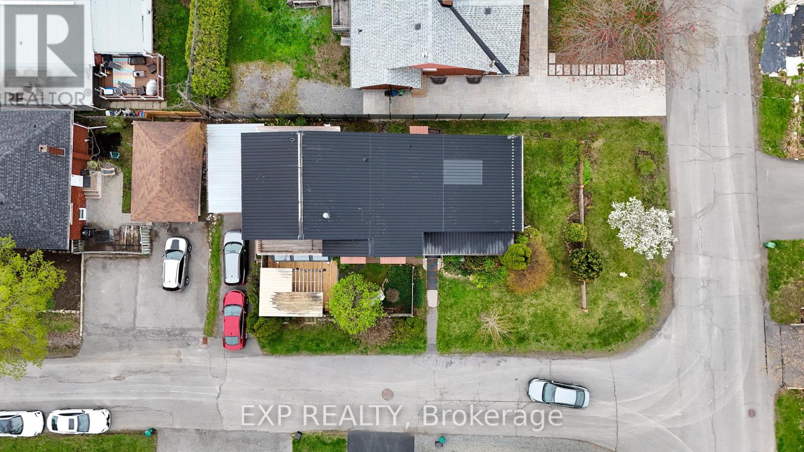 220 Ancaster Avenue, Ottawa, Ontario  K2B 5B3 - Photo 35 - X12381932
