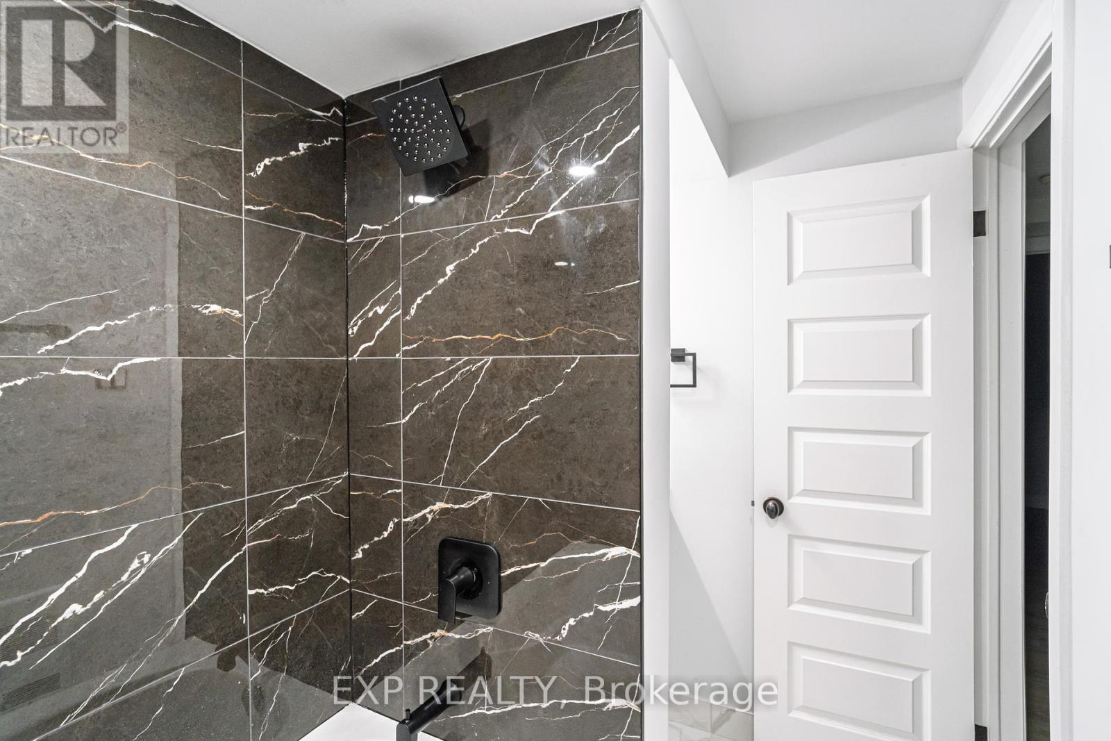 1 - 268 Presland Road, Ottawa, Ontario  K1K 2B8 - Photo 15 - X12381941