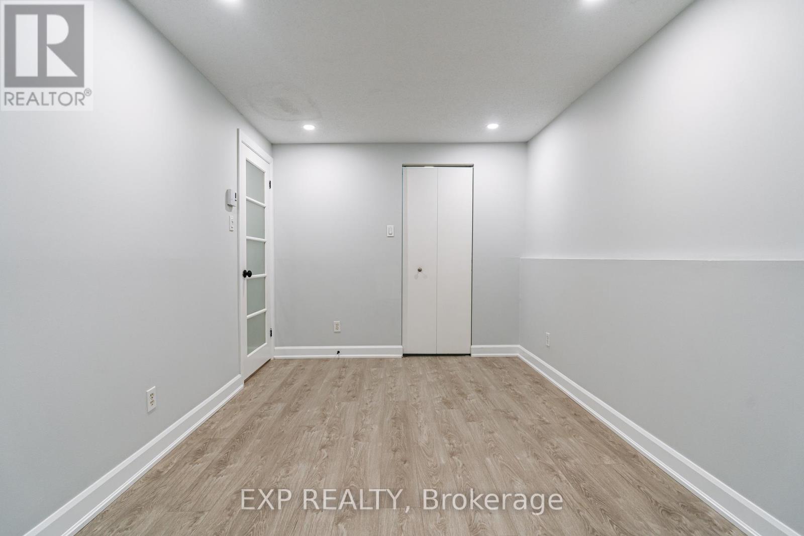 1 - 268 Presland Road, Ottawa, Ontario  K1K 2B8 - Photo 20 - X12381941