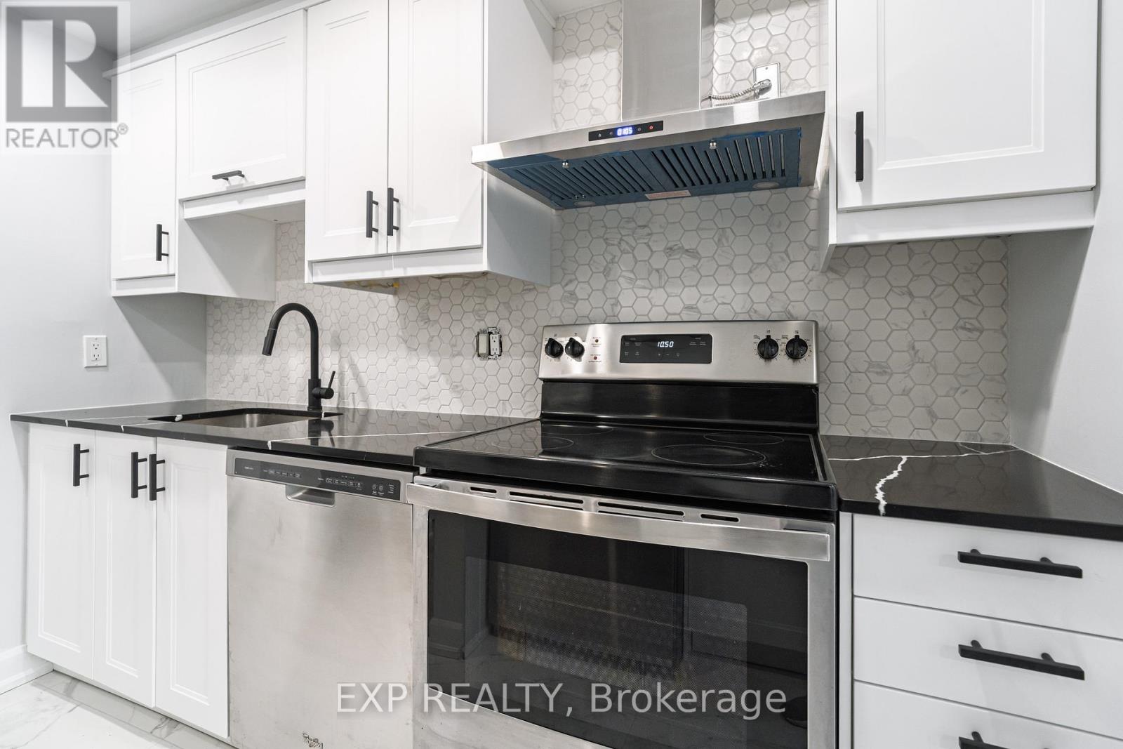 1 - 268 Presland Road, Ottawa, Ontario  K1K 2B8 - Photo 5 - X12381941