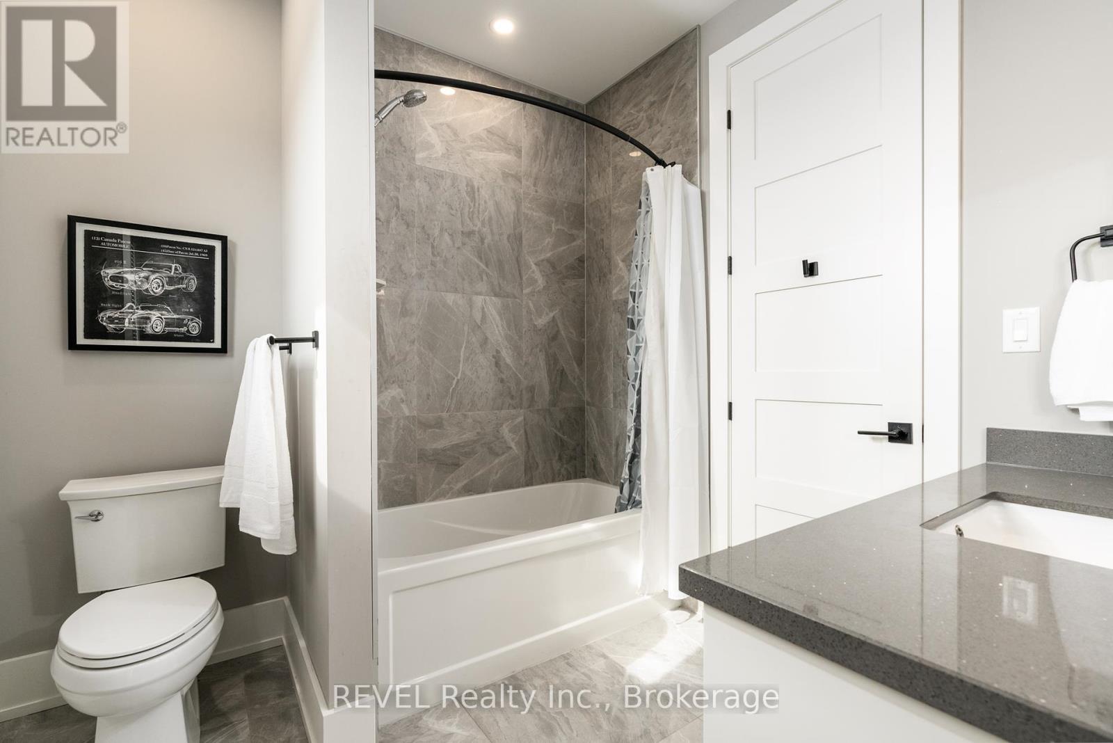 864 Concession 1 Rd Road, Niagara-On-The-Lake, Ontario  L0S 1J0 - Photo 25 - X12382055
