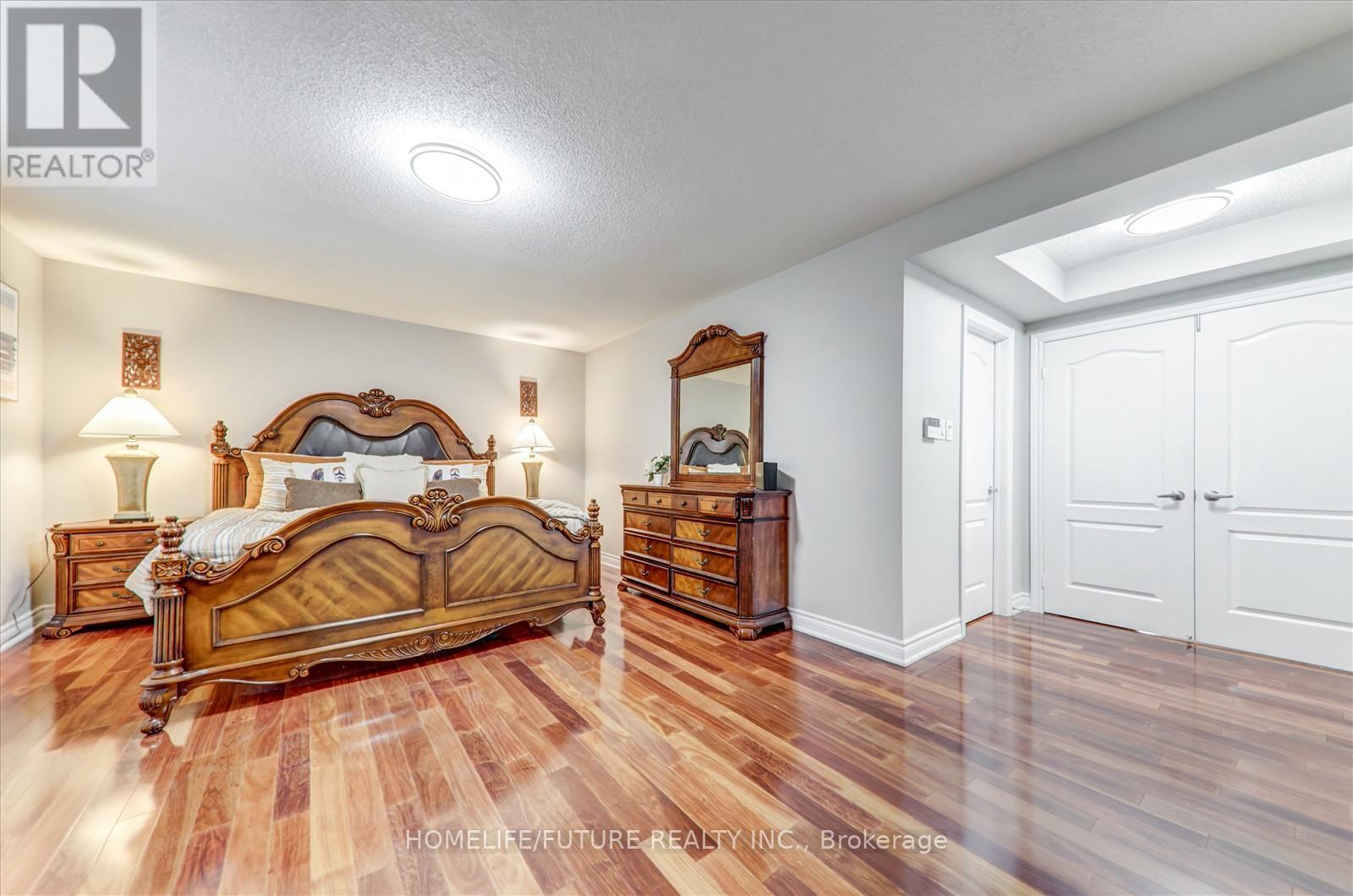 28 Billancourt Crescent, Brampton, Ontario  L6P 1V5 - Photo 23 - W12381870
