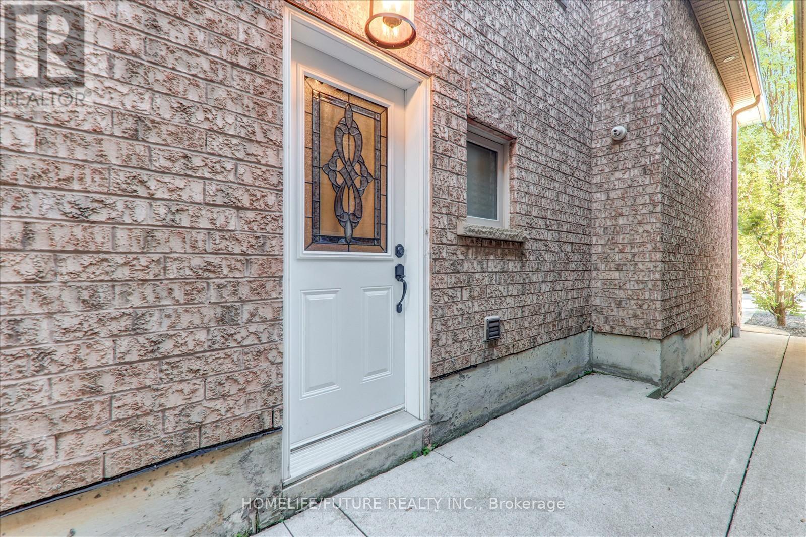 28 Billancourt Crescent, Brampton, Ontario  L6P 1V5 - Photo 38 - W12381870