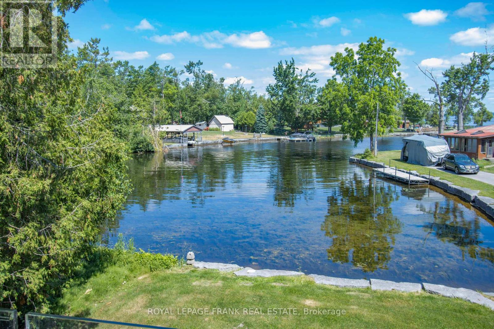 71 Falls Bay Road, Kawartha Lakes, Ontario  K0M 1A0 - Photo 29 - X12381926