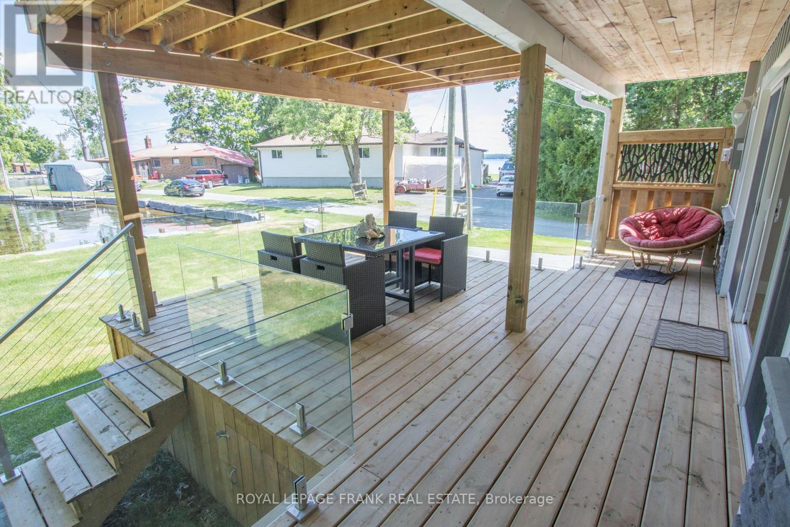 71 Falls Bay Road, Kawartha Lakes, Ontario  K0M 1A0 - Photo 6 - X12381926