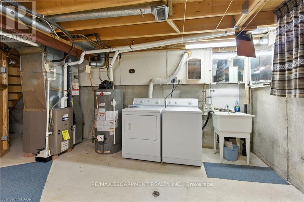 39 Megna Court, Hamilton (Gurnett), Ontario  L9C 6Y6 - Photo 33 - X12381894