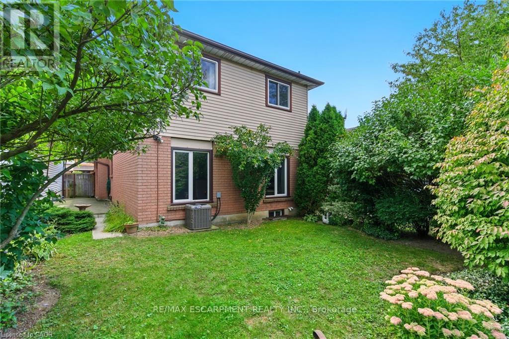 39 Megna Court, Hamilton (Gurnett), Ontario  L9C 6Y6 - Photo 41 - X12381894