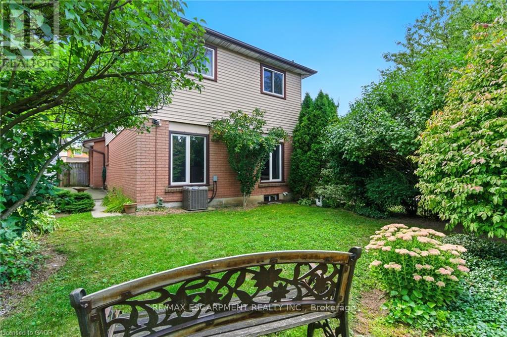39 Megna Court, Hamilton (Gurnett), Ontario  L9C 6Y6 - Photo 42 - X12381894