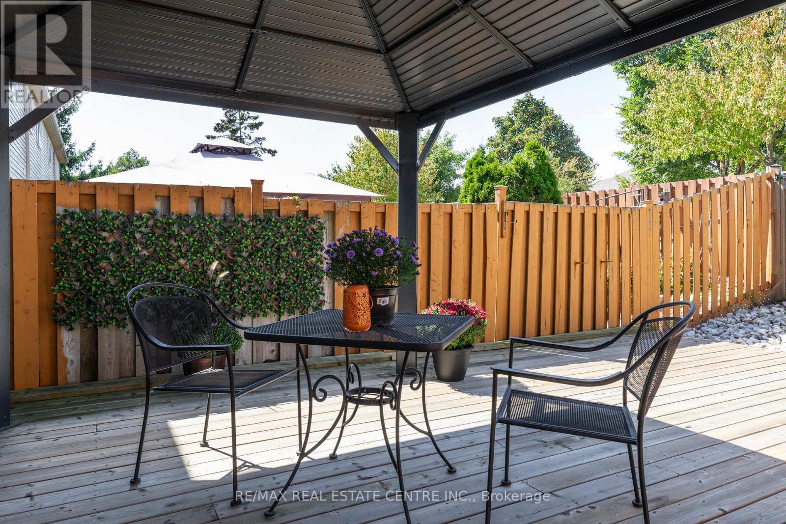 37 - 10 Cadham Boulevard, Hamilton, Ontario  L8W 3X6 - Photo 34 - X12381906