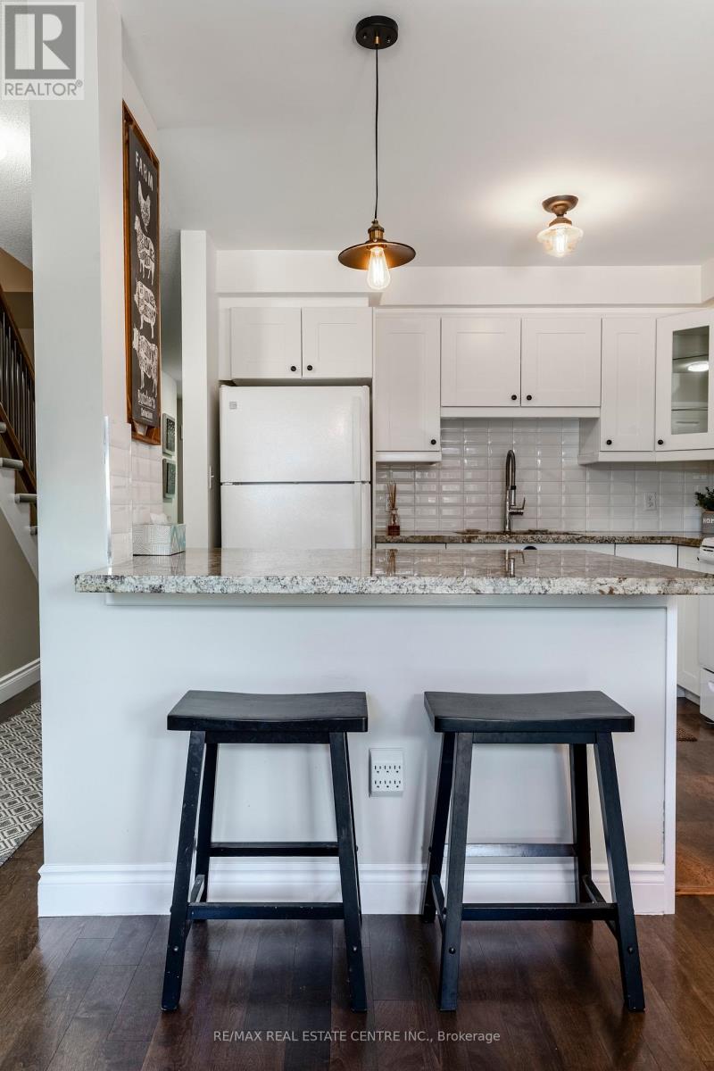 37 - 10 Cadham Boulevard, Hamilton, Ontario  L8W 3X6 - Photo 8 - X12381906