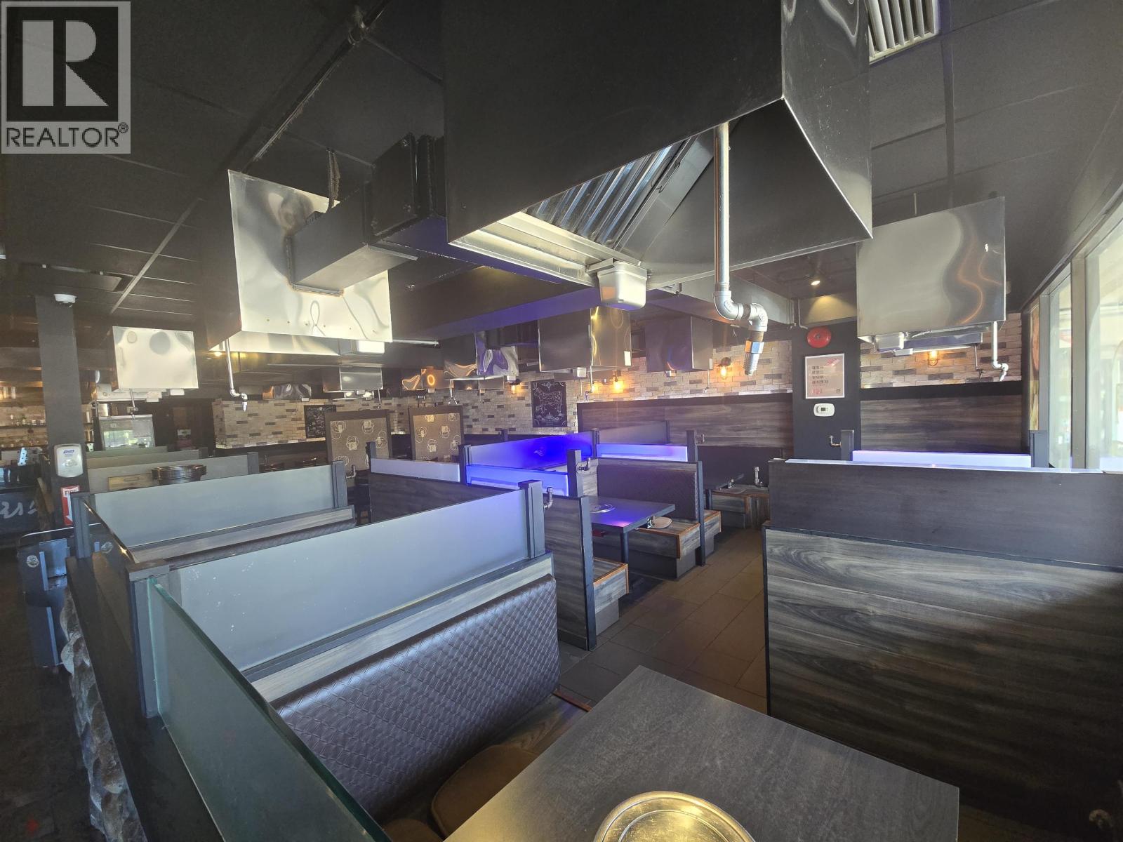 203 4501 North Road, Burnaby, British Columbia  V3N 4R7 - Photo 6 - C8071890