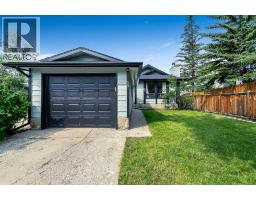 39 Edgeburn Crescent NW Edgemont
