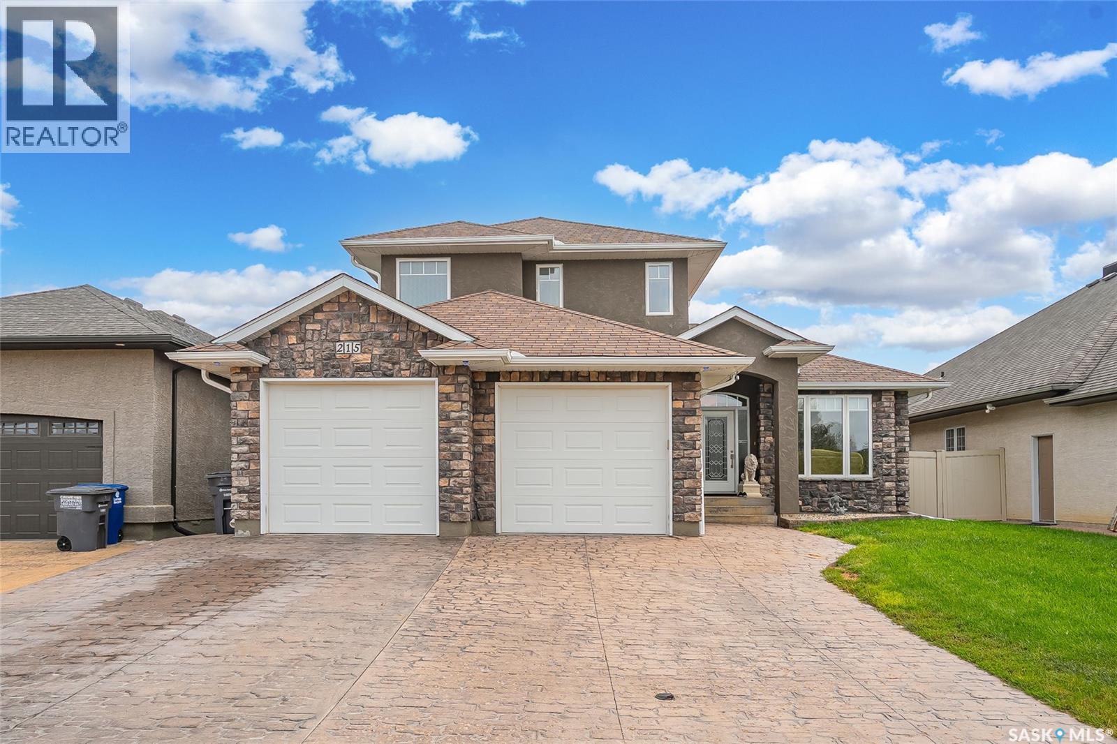 215 Beechwood CRESCENT, Saskatoon, Saskatchewan