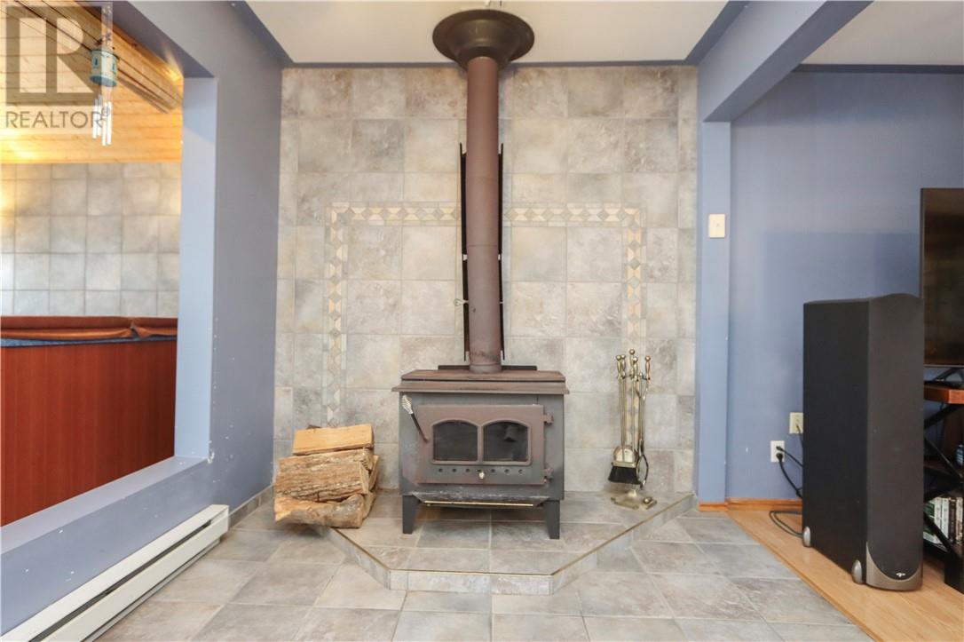 407 Fairbank N Road, Whitefish, Ontario  P0M 3E0 - Photo 21 - 2124458