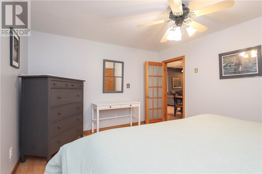 407 Fairbank N Road, Whitefish, Ontario  P0M 3E0 - Photo 28 - 2124458