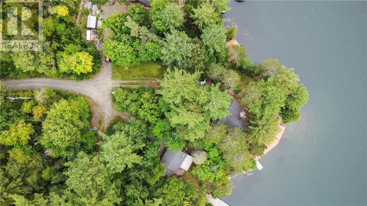 407 Fairbank N Road, Whitefish, Ontario  P0M 3E0 - Photo 4 - 2124458