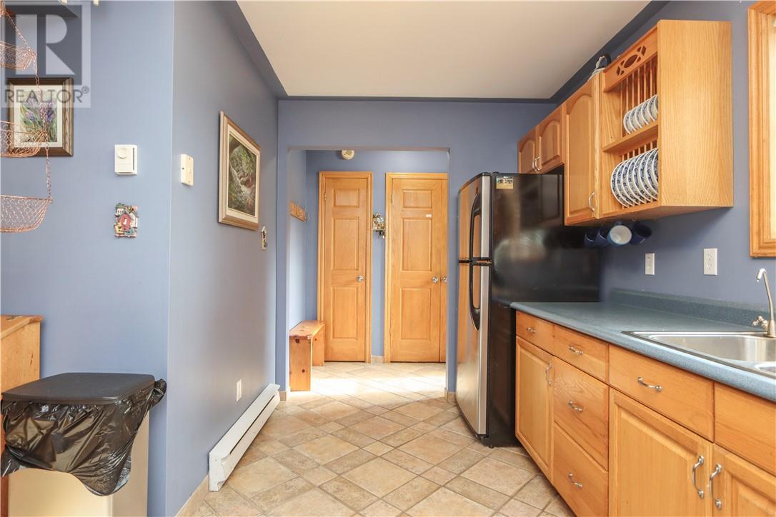 407 Fairbank N Road, Whitefish, Ontario  P0M 3E0 - Photo 8 - 2124458