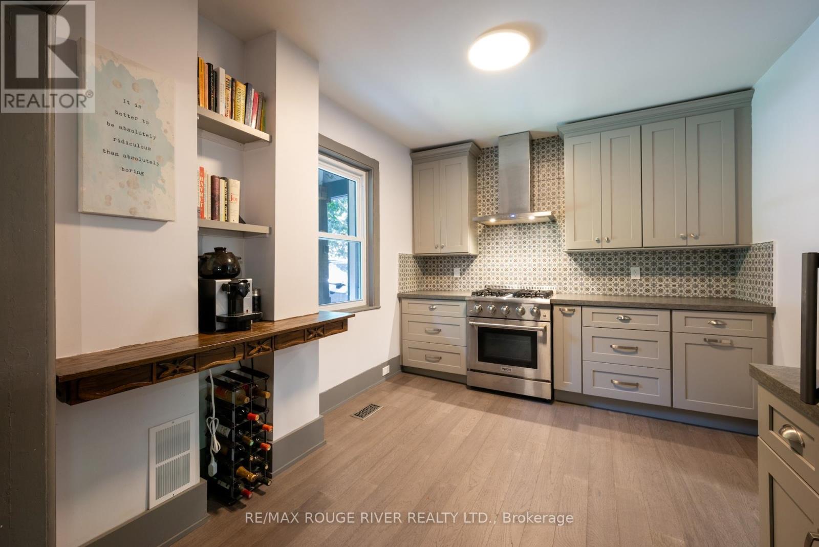 469 Hopkins Avenue, Peterborough, Ontario  K9H 2R9 - Photo 13 - X12376396