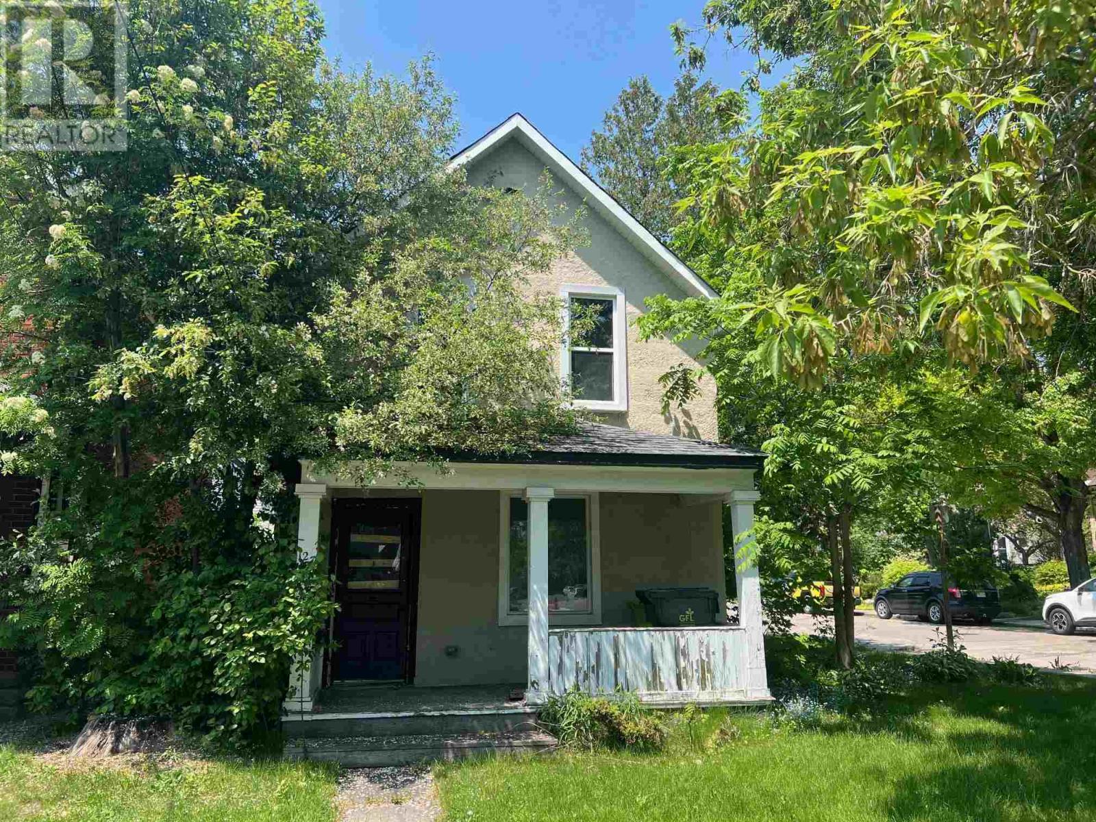 127 Pim St, Sault Ste. Marie, Ontario  P6A 3G7 - Photo 1 - SM251463
