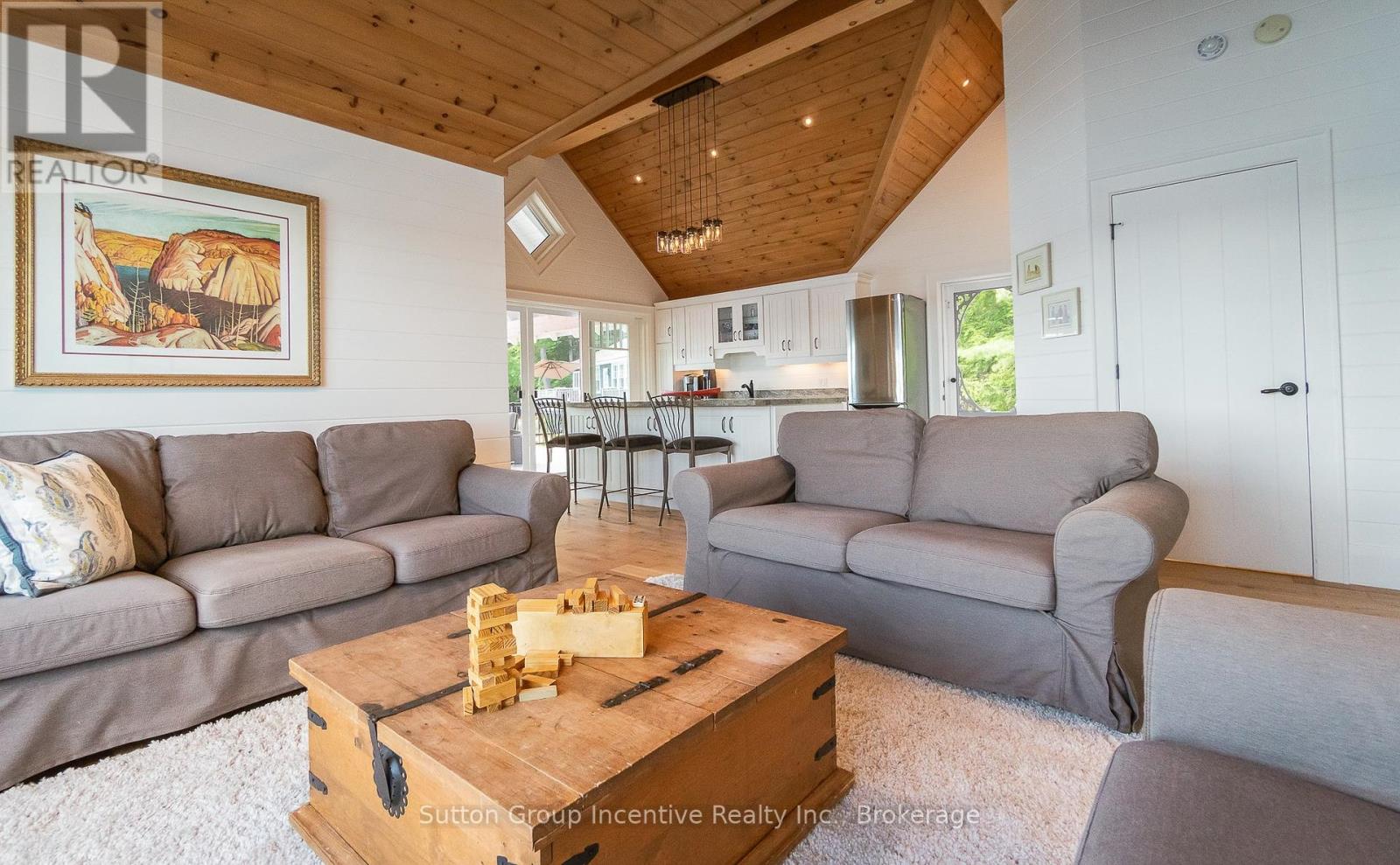 12 Ouno Island, Muskoka Lakes, Ontario  P0B 1J0 - Photo 22 - X12382101