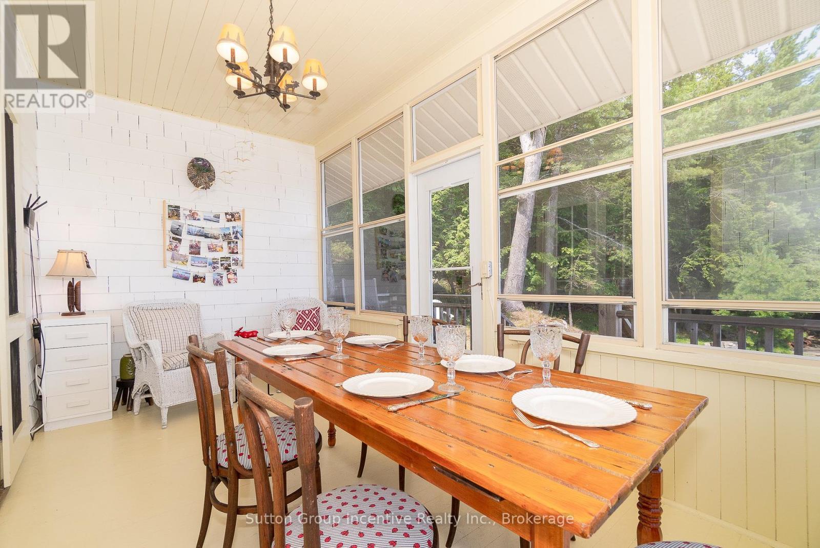 12 Ouno Island, Muskoka Lakes, Ontario  P0B 1J0 - Photo 35 - X12382101