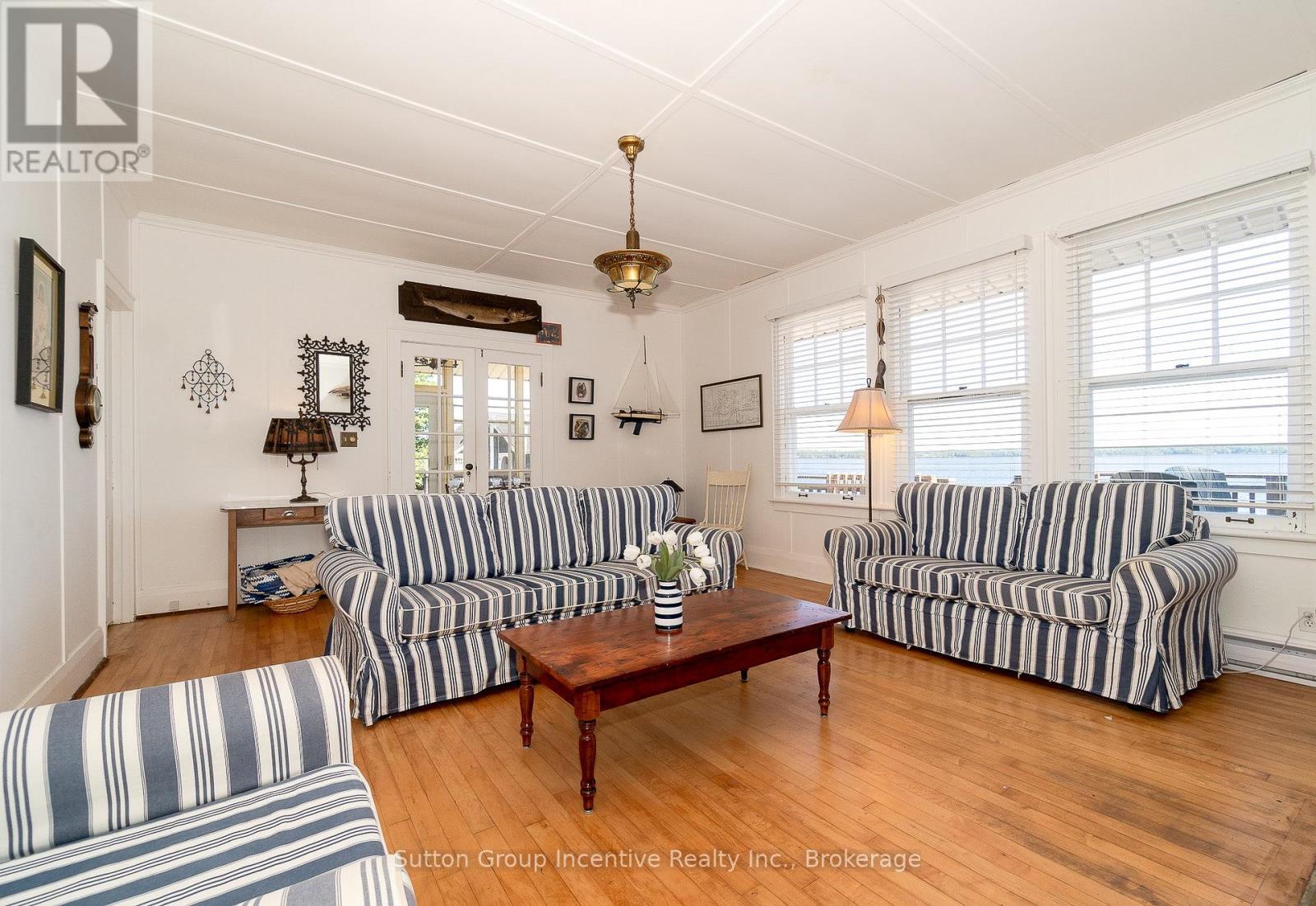 12 Ouno Island, Muskoka Lakes, Ontario  P0B 1J0 - Photo 36 - X12382101