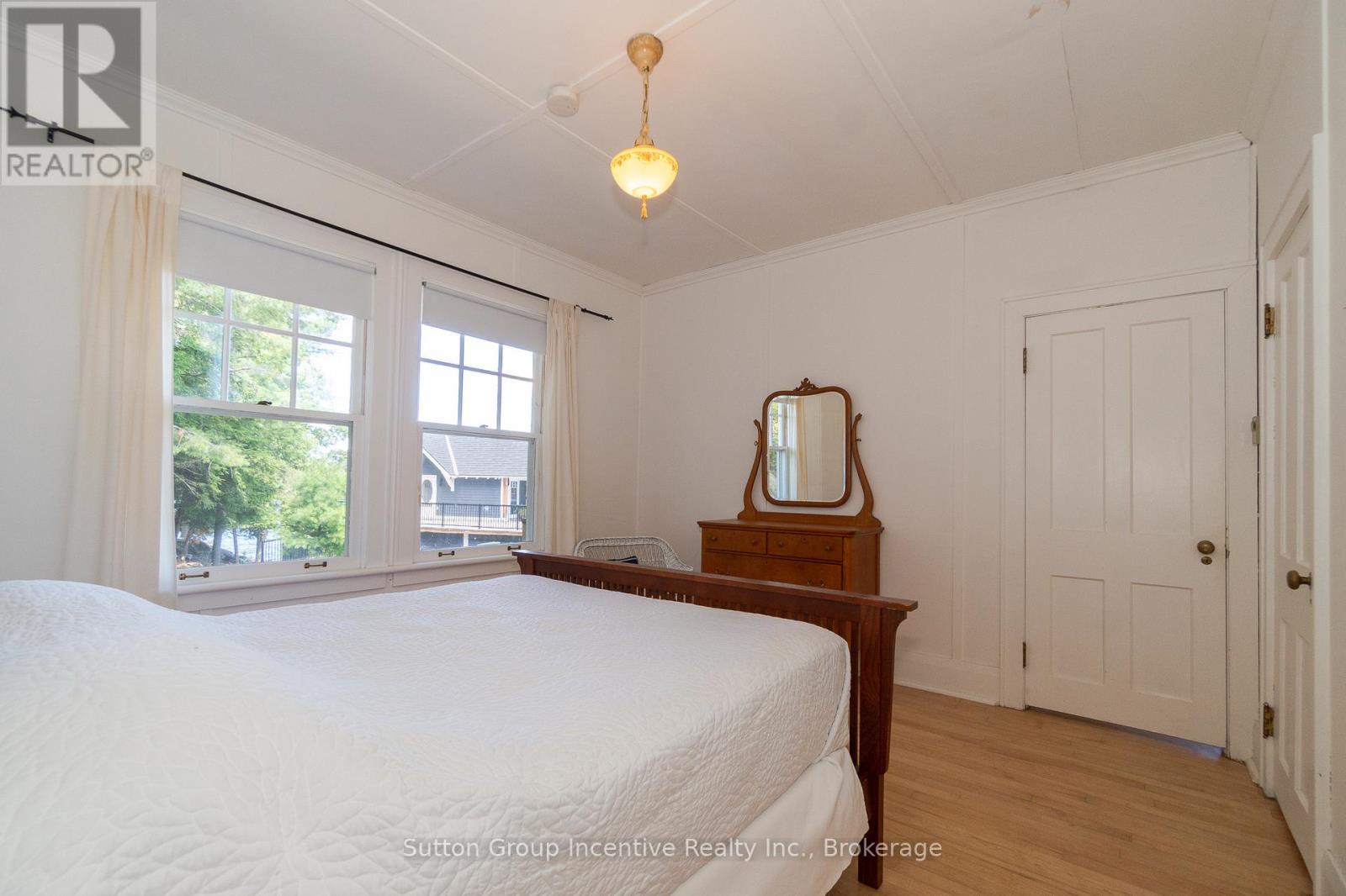 12 Ouno Island, Muskoka Lakes, Ontario  P0B 1J0 - Photo 38 - X12382101