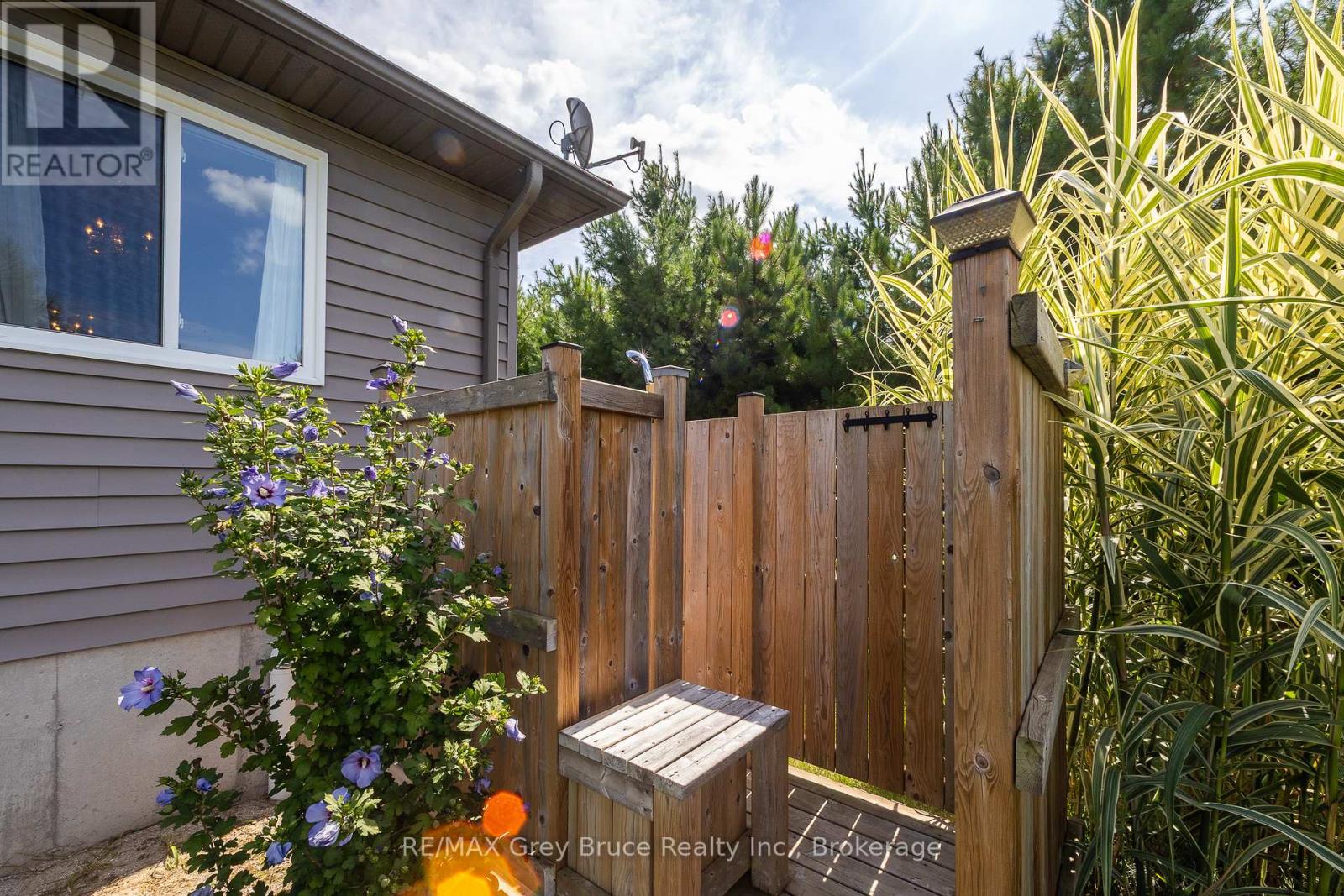 135 Mccullough Lake Drive, Chatsworth, Ontario  N0H 2V0 - Photo 33 - X12382123