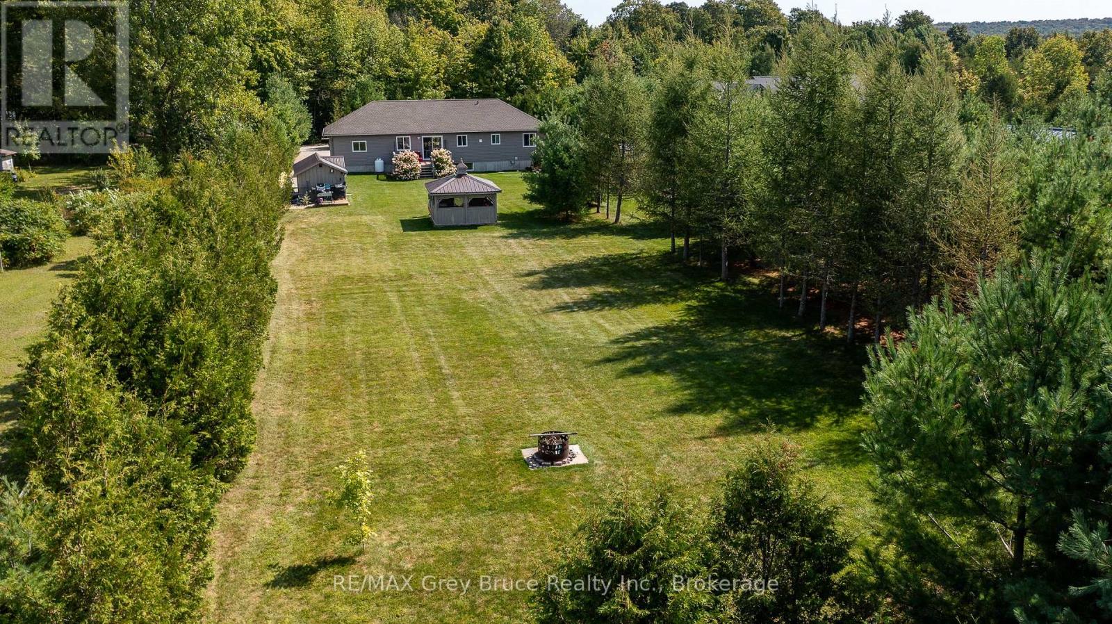 135 Mccullough Lake Drive, Chatsworth, Ontario  N0H 2V0 - Photo 40 - X12382123