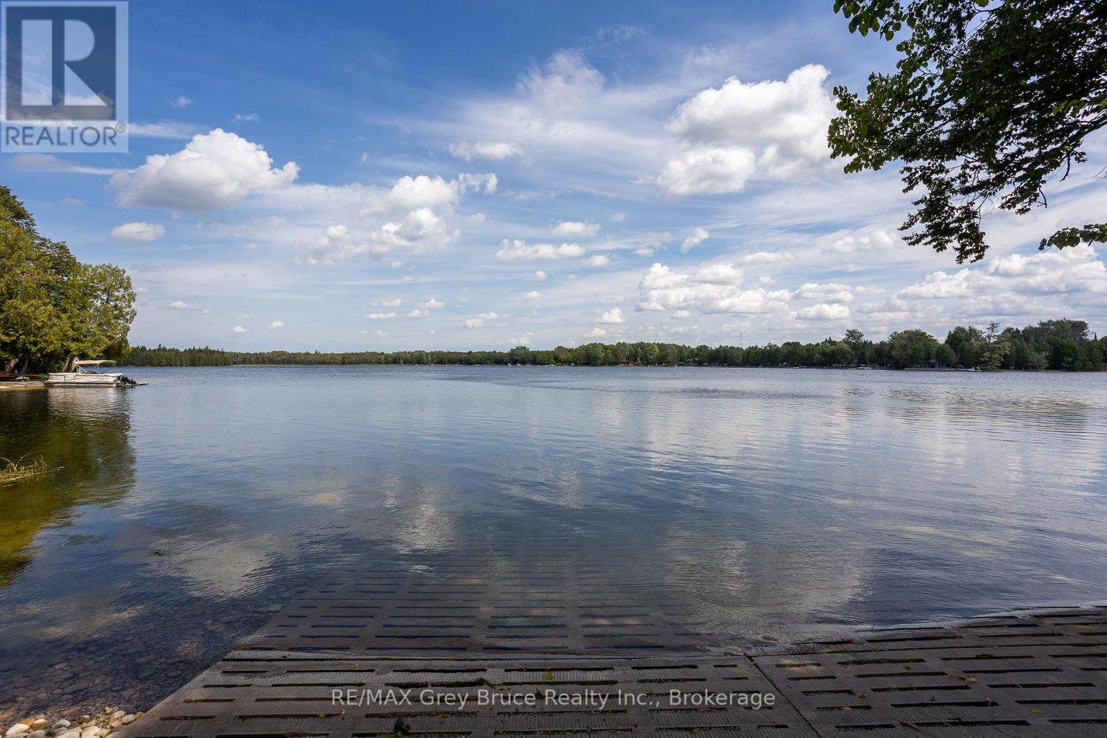 135 Mccullough Lake Drive, Chatsworth, Ontario  N0H 2V0 - Photo 46 - X12382123