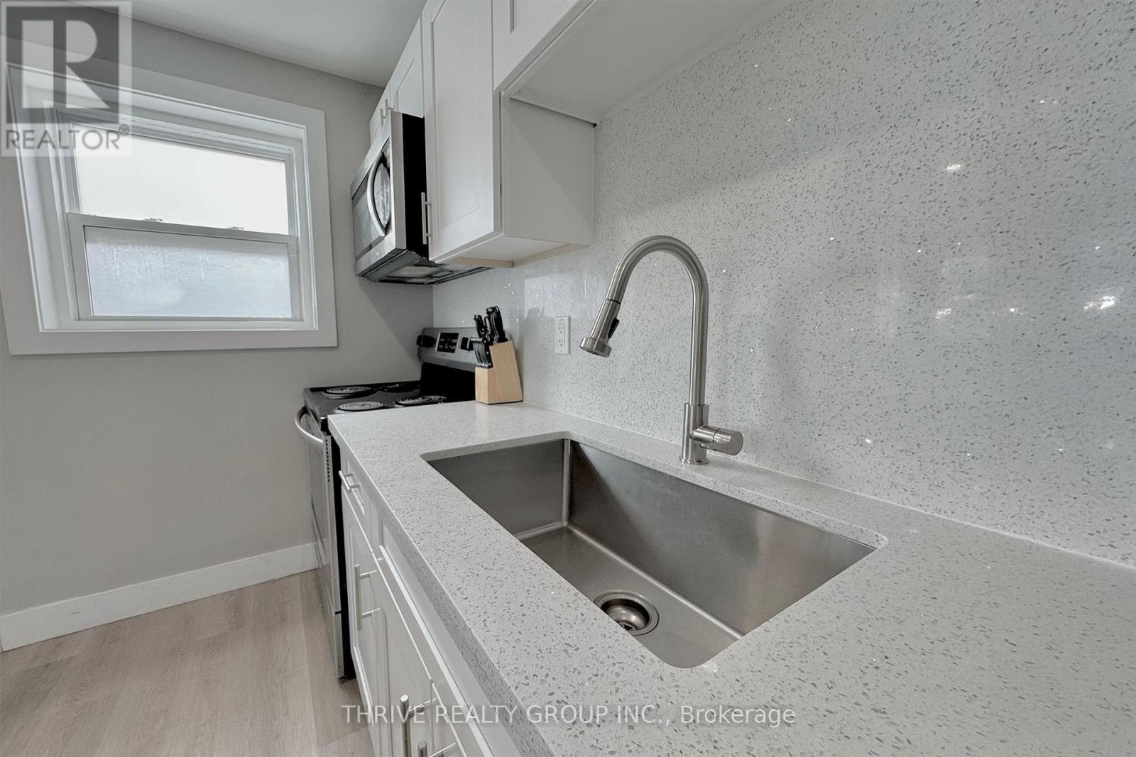3 - 100 King Edward Avenue, London South, Ontario  N5Z 3T1 - Photo 4 - X12382143