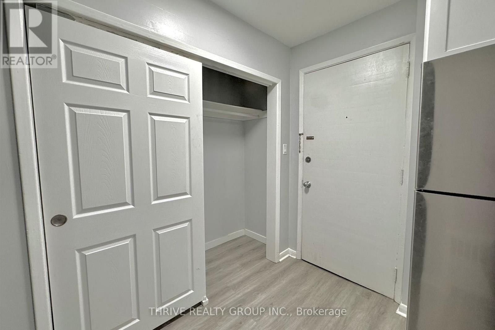 2 - 63 Wellington Road, London South, Ontario  N6C 4M7 - Photo 5 - X12382161
