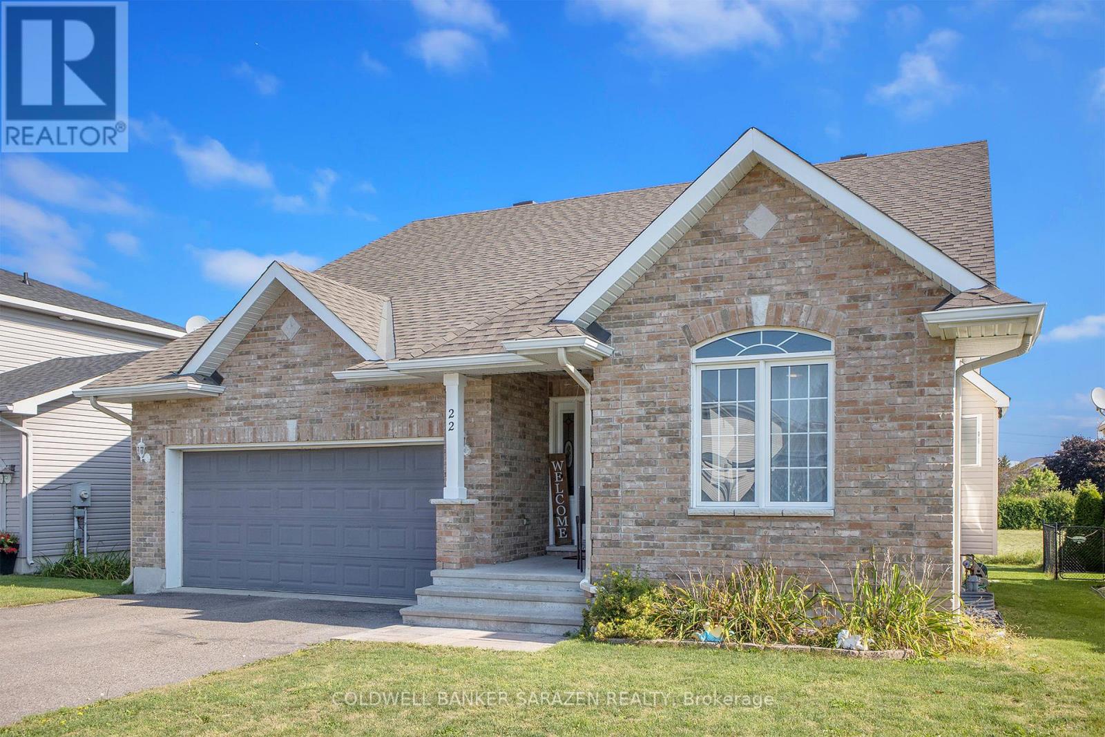 22 Frieday Street, Arnprior, Ontario  K7S 0A6 - Photo 10 - X12382133