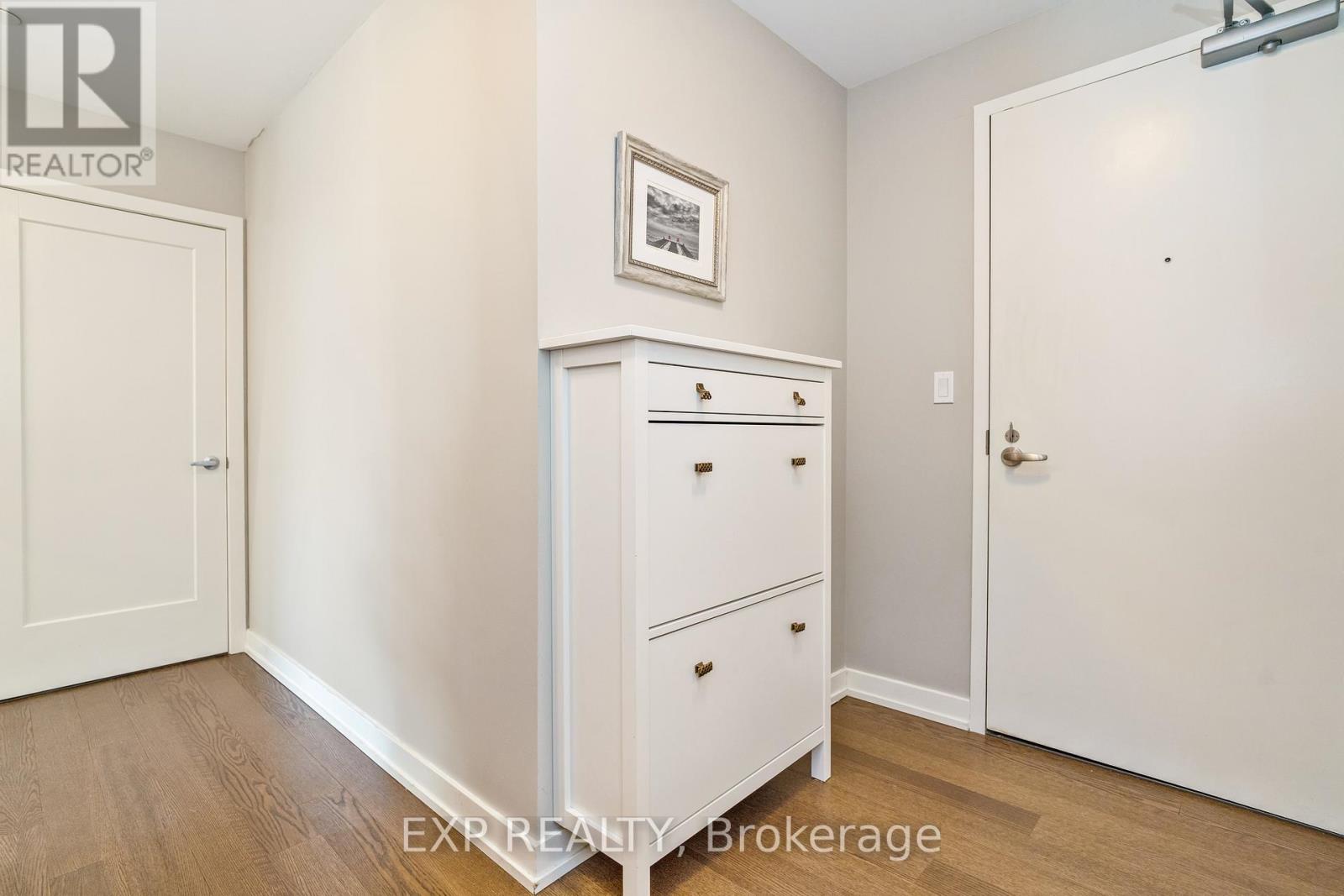 209 - 570 De Mazenod Avenue, Ottawa, Ontario  K1S 5X2 - Photo 4 - X12382136