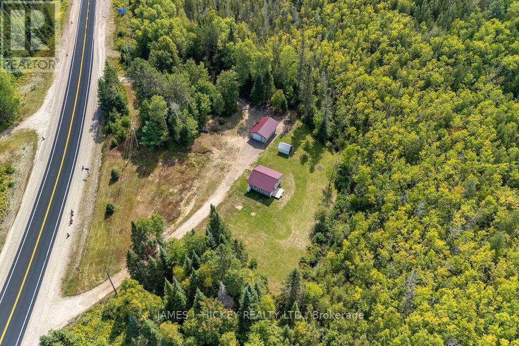 37335 Highway 17 Highway, Laurentian Hills, Ontario  K0J 2H0 - Photo 29 - X12382151