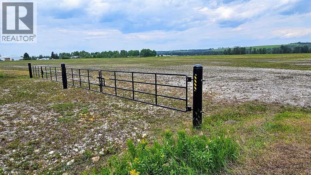 1200 Highway 584, Sundre, Alberta  T0M 1X0 - Photo 1 - A2253941