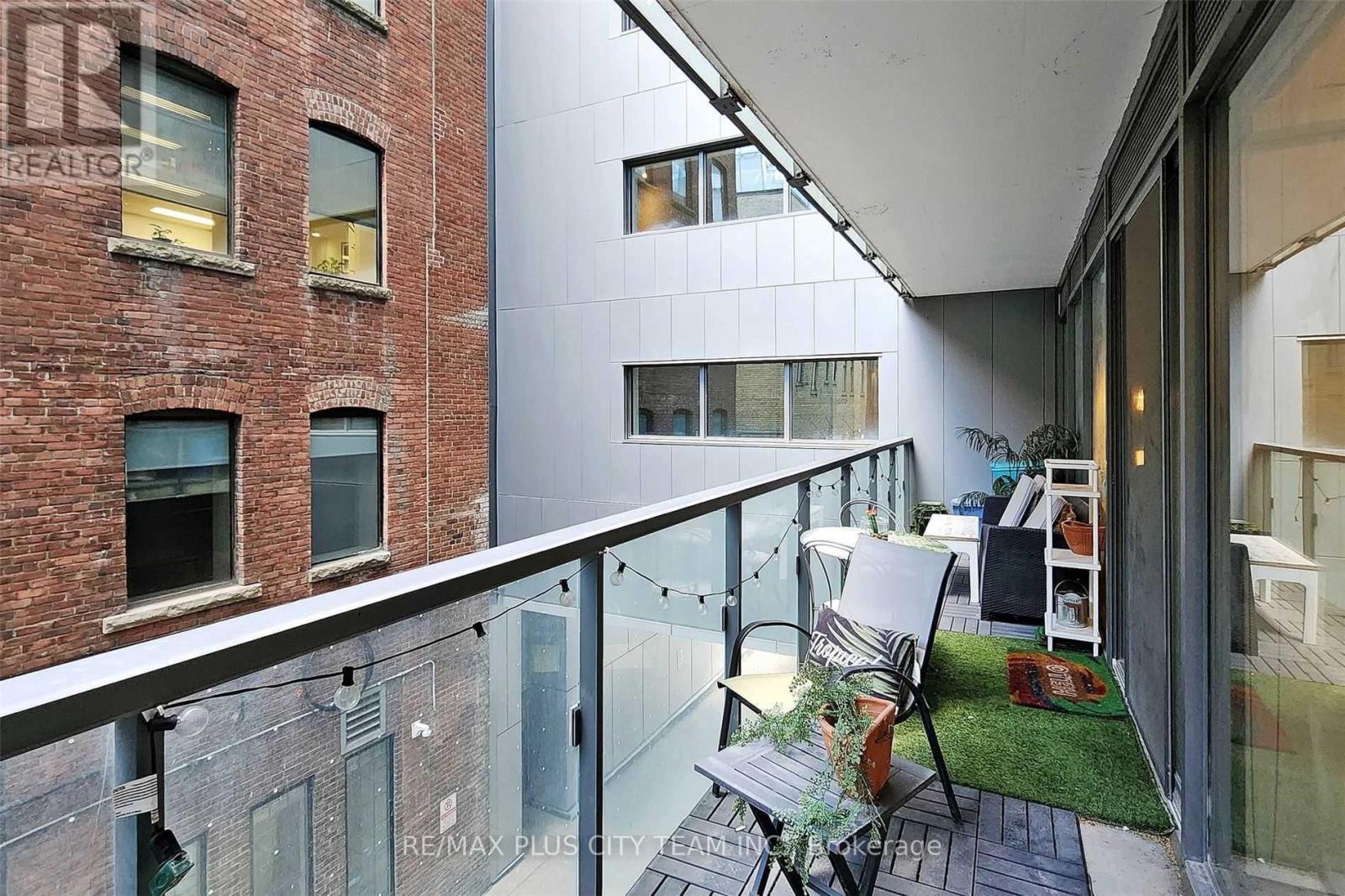 201 - 60 Colborne Street, Toronto, Ontario  M5E 0B7 - Photo 11 - C12382023