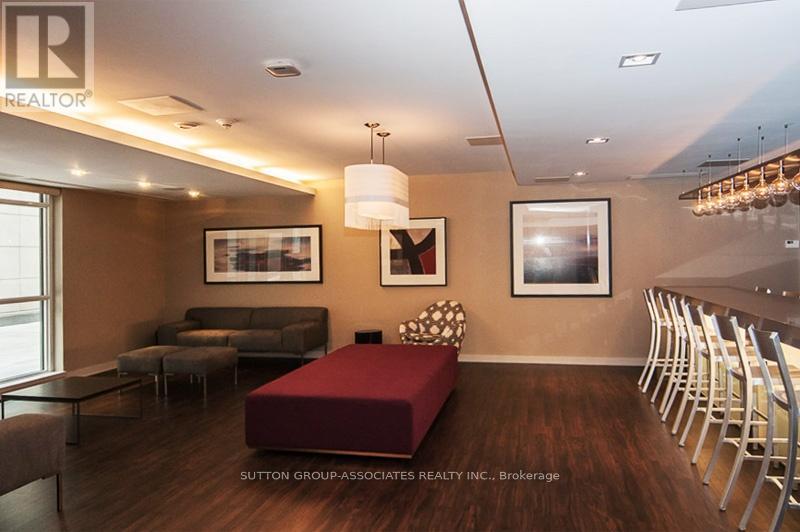 218 - 5 Hanna Avenue, Toronto, Ontario  M6K 1X6 - Photo 15 - C12382071