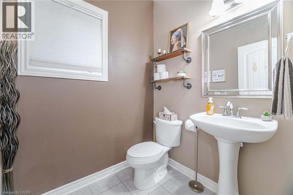 387 Gravel Ridge Trail, Kitchener, Ontario  N2E 0B9 - Photo 18 - 40765939