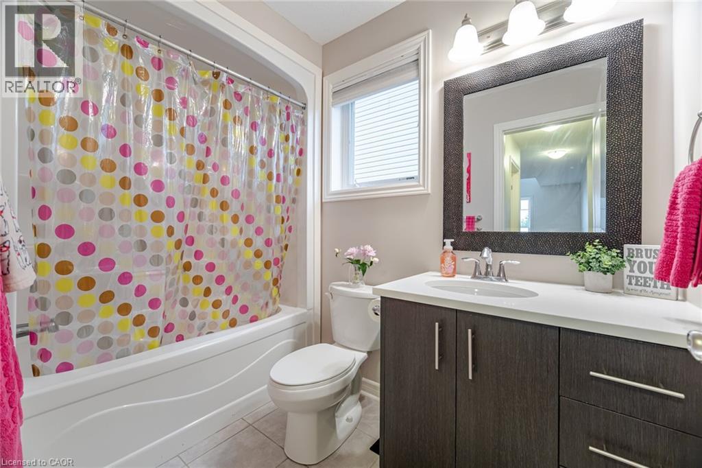 387 Gravel Ridge Trail, Kitchener, Ontario  N2E 0B9 - Photo 33 - 40765939