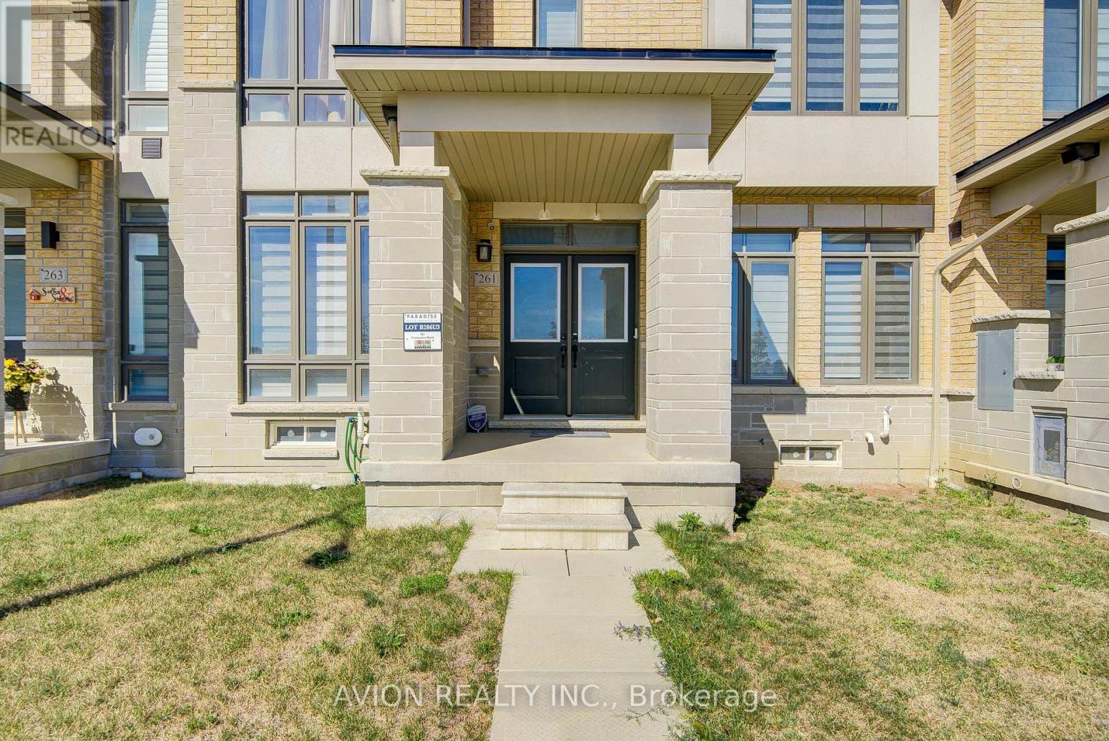261 Coronation Road, Whitby, Ontario  L1P 0H8 - Photo 3 - E12381939
